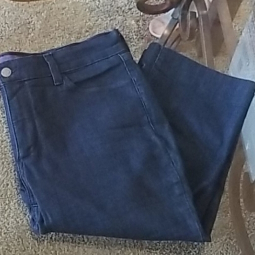 NYDJ 1 pair capris